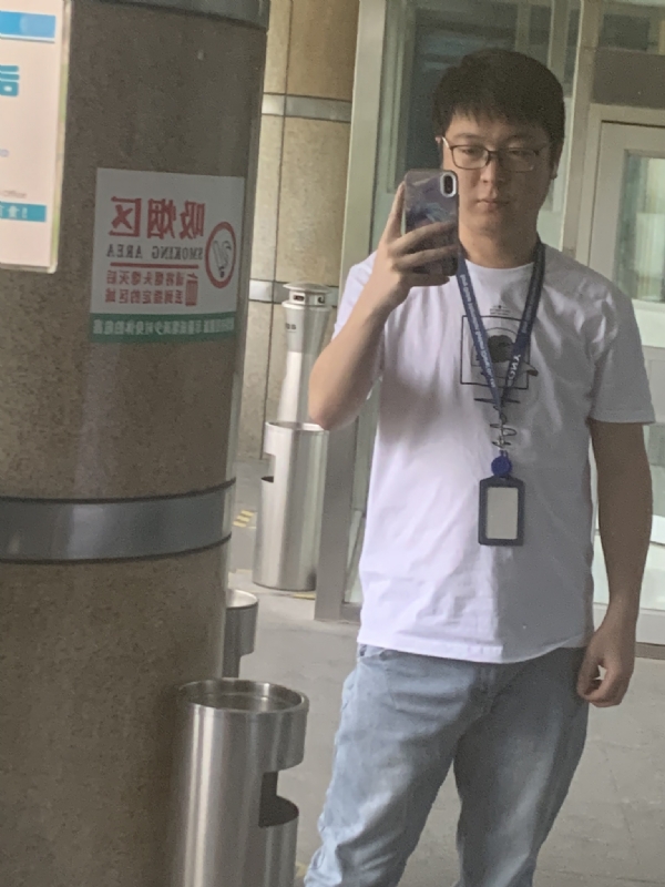 潜伏的第一张照片--大连残疾人相亲网